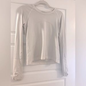 Lululemon white long sleeve swiftly tech